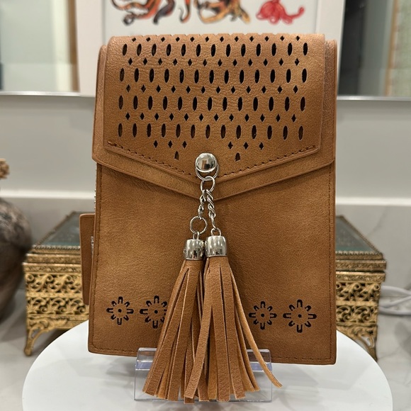 Se Osto - Perforated Leather Clutch/Pouch Bag, Missing Strap - Picture 1 of 17